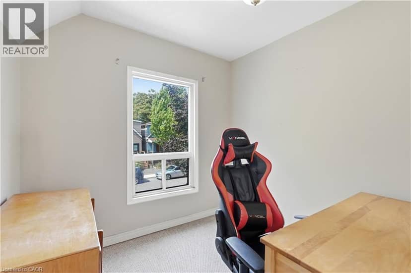 26 NIAGARA Street — photo 14 of 26