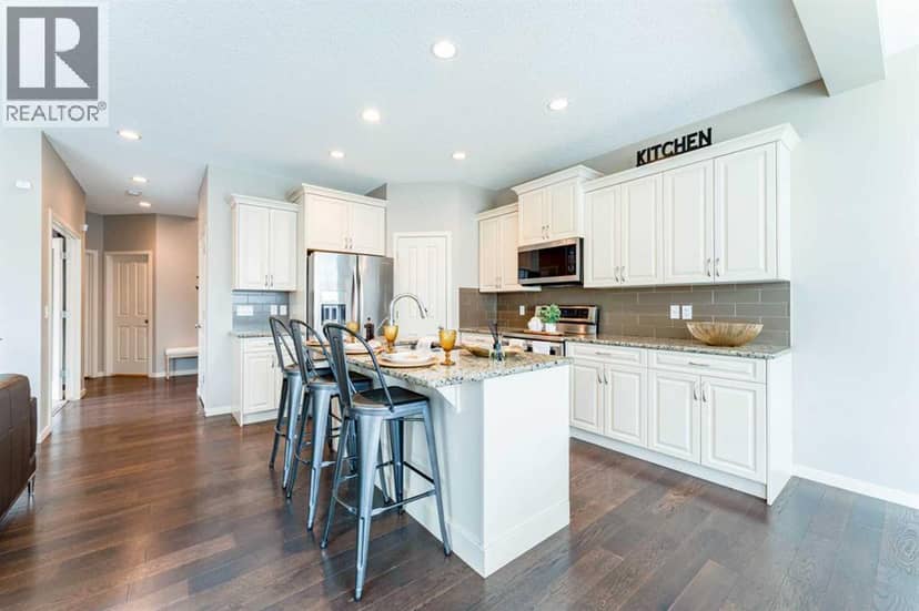 292 Auburn Bay Drive SE — photo 9 of 38