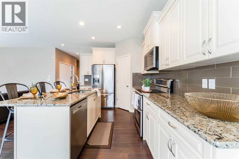 292 Auburn Bay Drive SE — photo 10 of 38