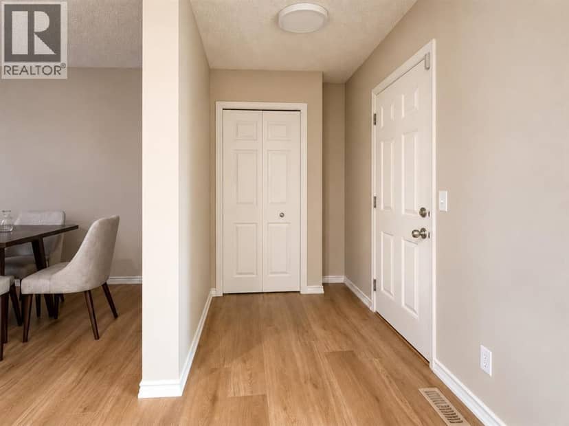 754 Luxstone Gate SW — photo 10 of 35