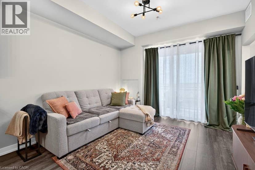10 ESPLANADE Lane Unit# 511, Grimsby, photo 3