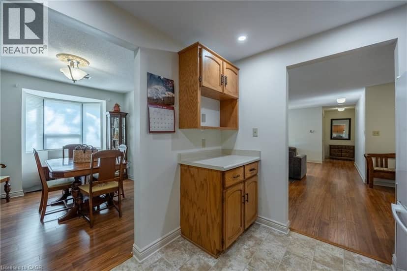 303 WILLIAM Street Unit# 205, Delhi, photo 6