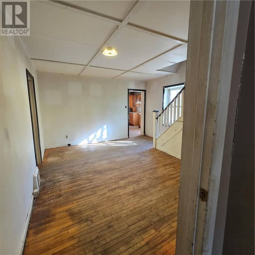 14 Fairview Avenue — photo 14 of 19