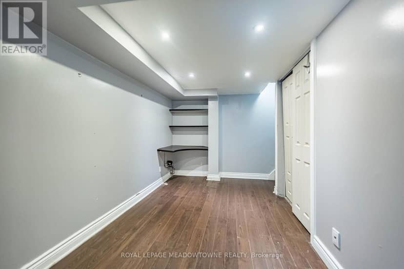 2600 Constable Road — photo 39 of 40