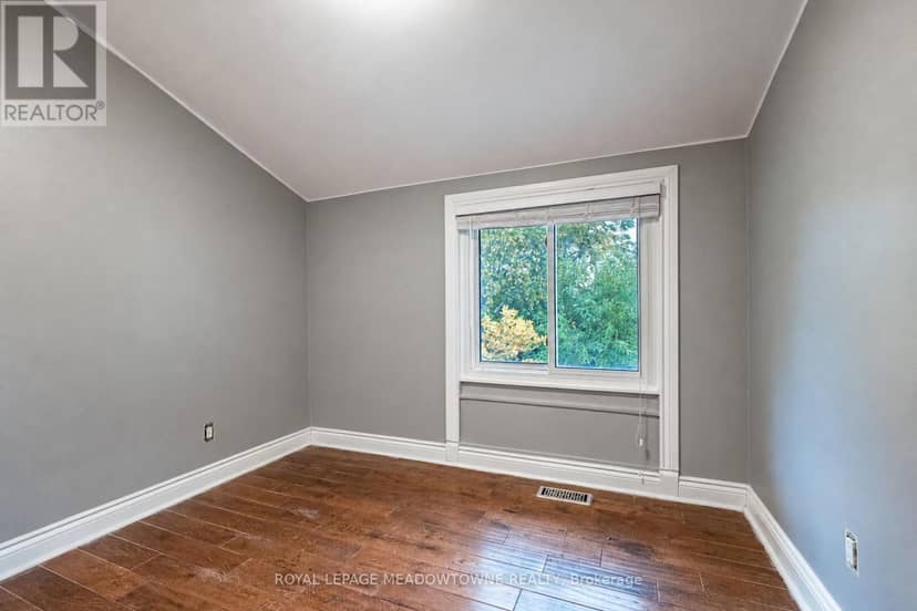 2600 Constable Road — photo 29 of 40