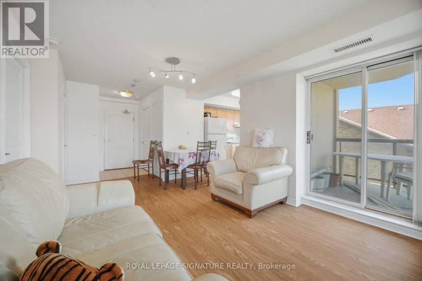 313 - 300 Ray Lawson Boulevard, Brampton, photo 4