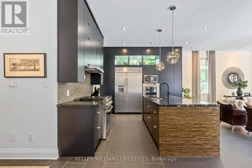 649 Valleystream Walk — photo 10 of 40