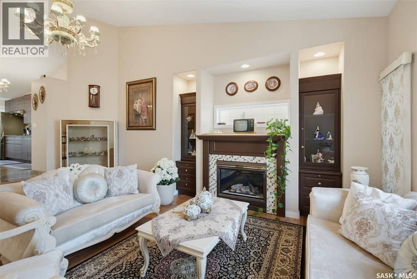 126 Woods COURT — photo 12 of 40