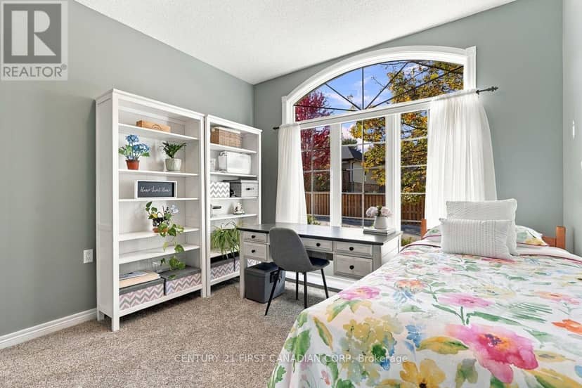 3 - 665 Commissioners Road W, London South, photo 8