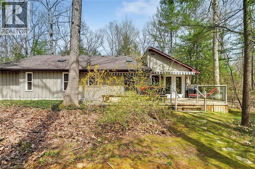 10325 GRAND OAKS Drive — photo 37 of 40