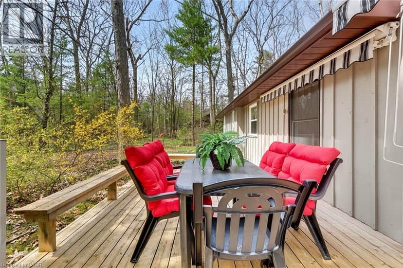 10325 GRAND OAKS Drive — photo 35 of 40