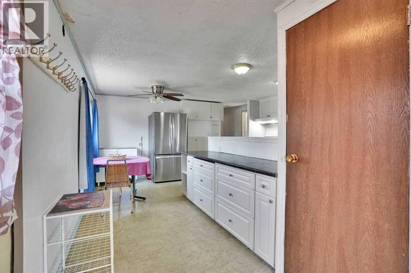 903 Briar Crescent — photo 14 of 35