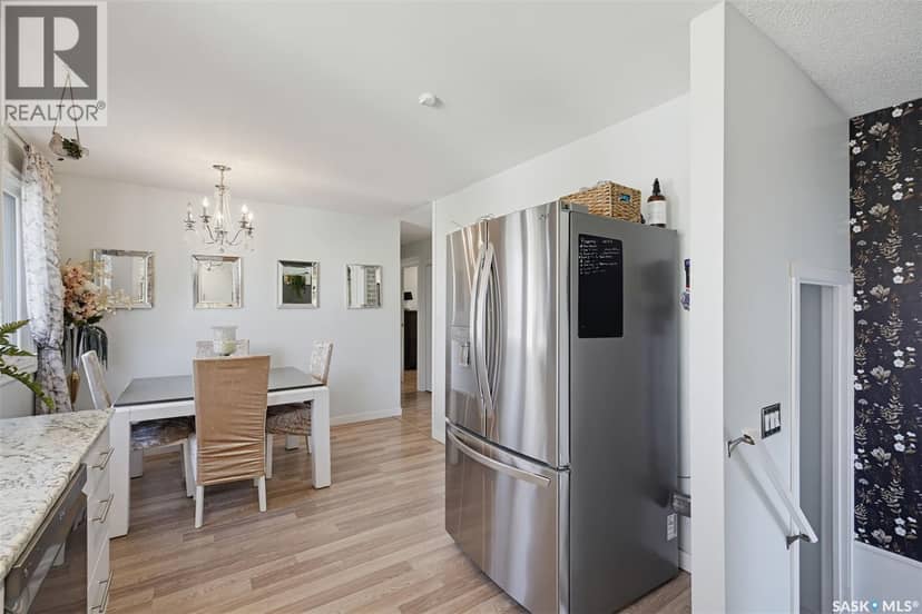 234 Haviland CRESCENT — photo 11 of 40