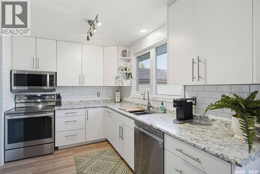 234 Haviland CRESCENT — photo 12 of 40
