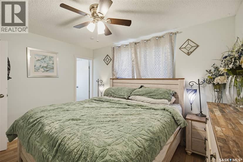 234 Haviland CRESCENT — photo 15 of 40