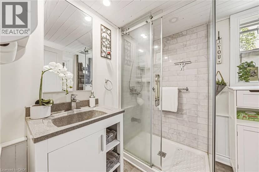 670 MOUNT PLEASANT Road — photo 19 of 40