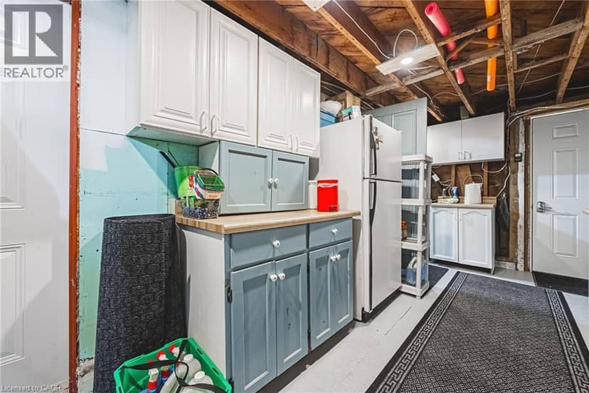 670 MOUNT PLEASANT Road — photo 16 of 40