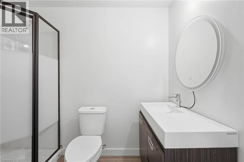 400 STONEHENGE Drive Unit# 8 — photo 33 of 38