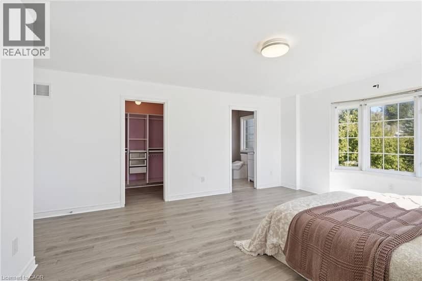 400 STONEHENGE Drive Unit# 8 — photo 19 of 38