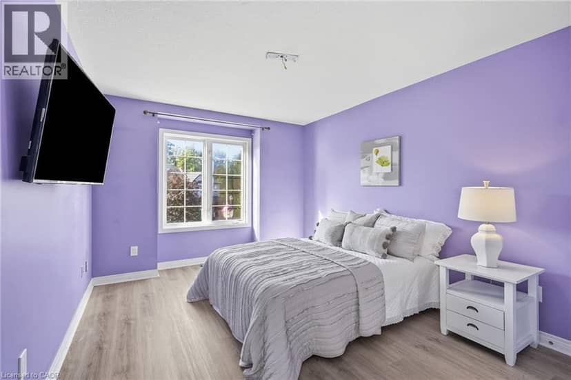 400 STONEHENGE Drive Unit# 8 — photo 26 of 38