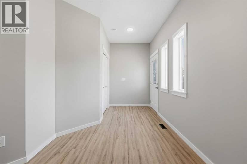 5240 51 Street, Lacombe, photo 6