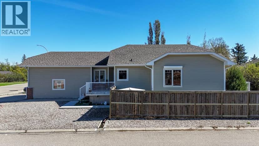 405 46 Avenue W — photo 37 of 40