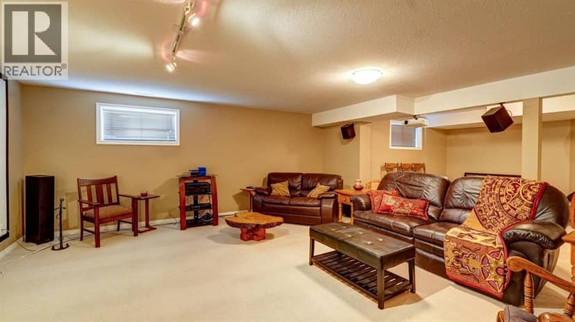 405 46 Avenue W — photo 28 of 40