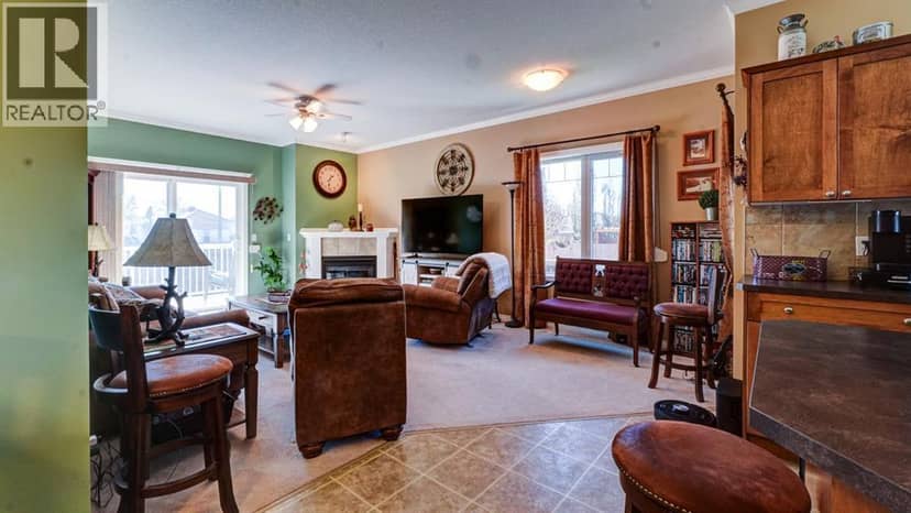 405 46 Avenue W, Claresholm, photo 5