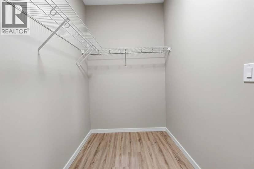 5240 51 Street — photo 17 of 39