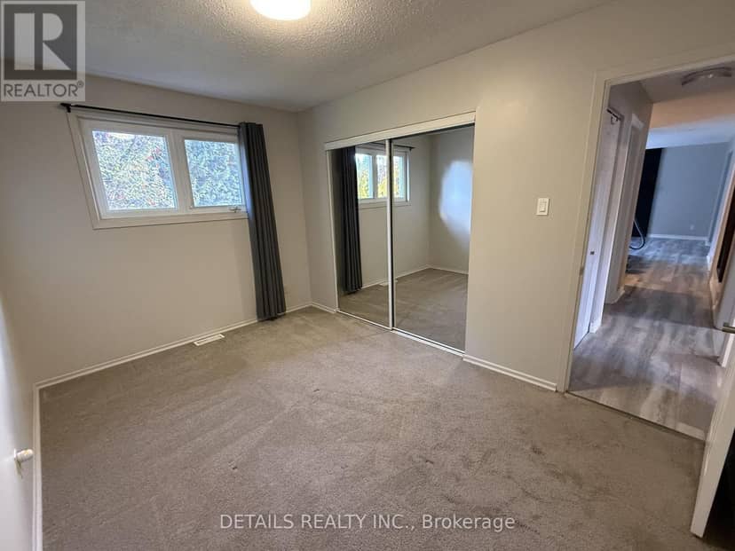 55 Saginaw Crescent — photo 13 of 40