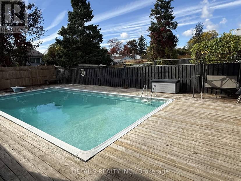 55 Saginaw Crescent — photo 20 of 40