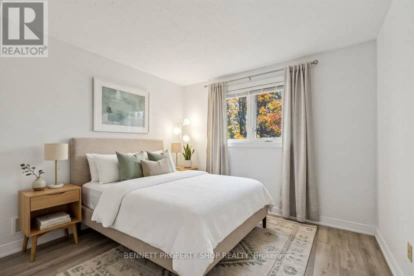 1442 Eastcliffe Way — photo 14 of 17