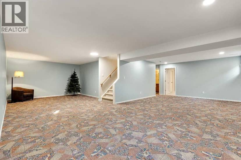 237 Chapala Drive SE — photo 21 of 40