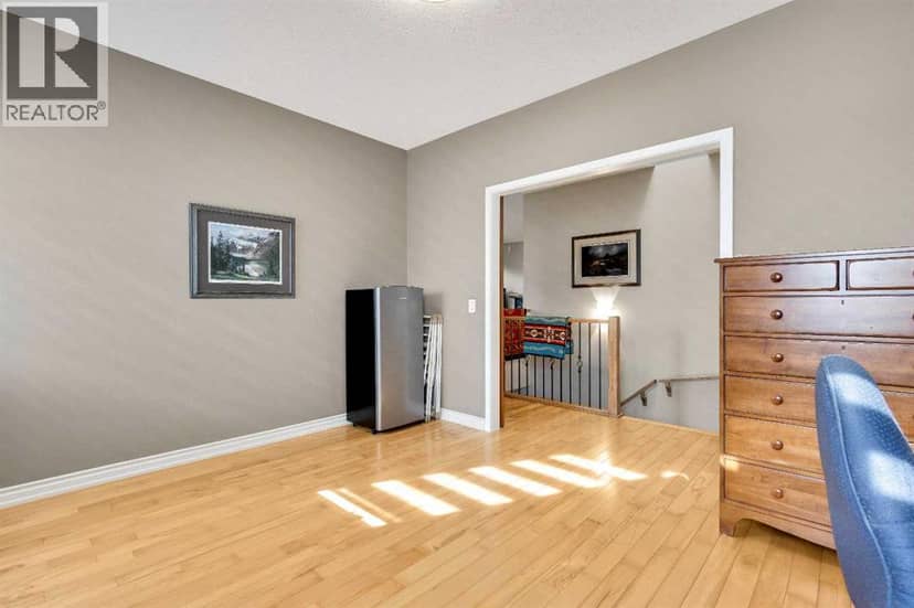 237 Chapala Drive SE — photo 11 of 40