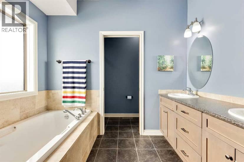 237 Chapala Drive SE, Calgary, photo 8