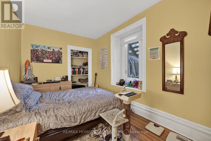 8-10-12 George Street — photo 25 of 40