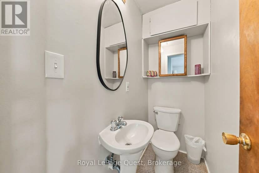 148 Coldwater Road W — photo 12 of 28