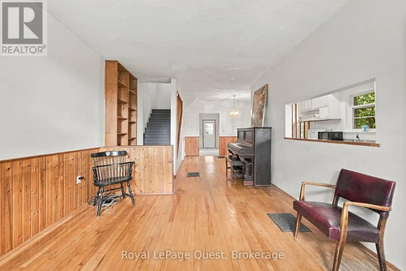 148 Coldwater Road W, Orillia, photo 7