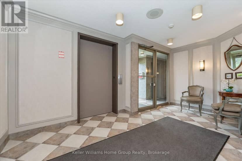 305 - 245 Queen Street W, Centre Wellington, photo 8