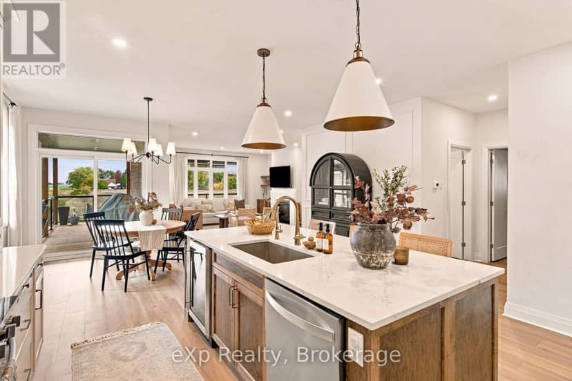160 Orr Street — photo 10 of 40
