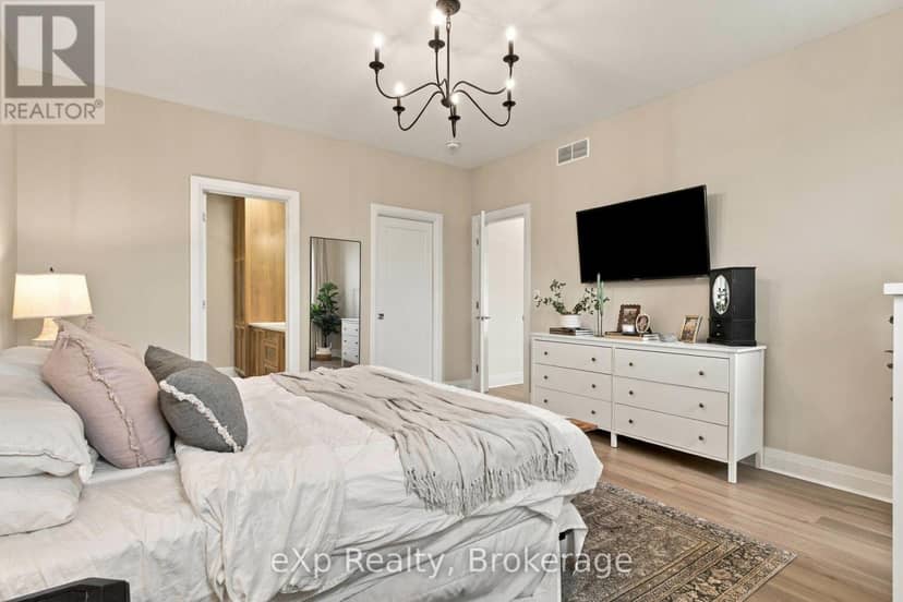 160 Orr Street — photo 26 of 40