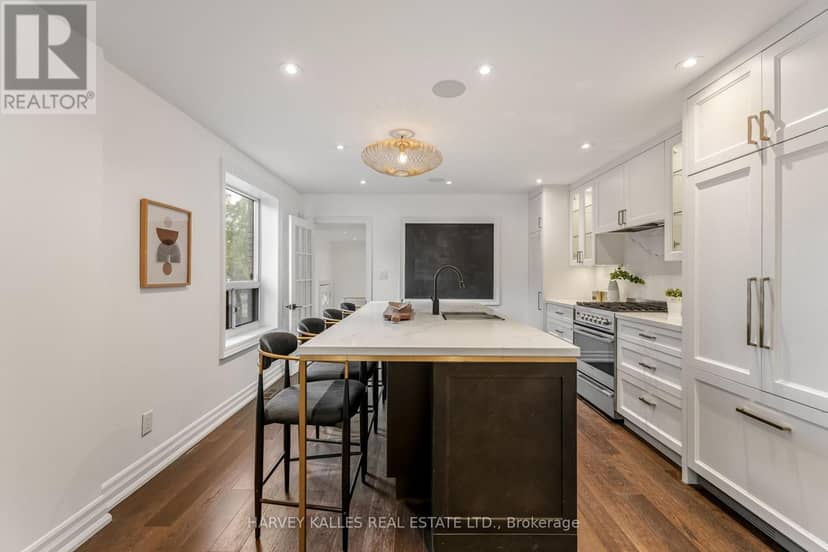 15 Markham Street — photo 9 of 40