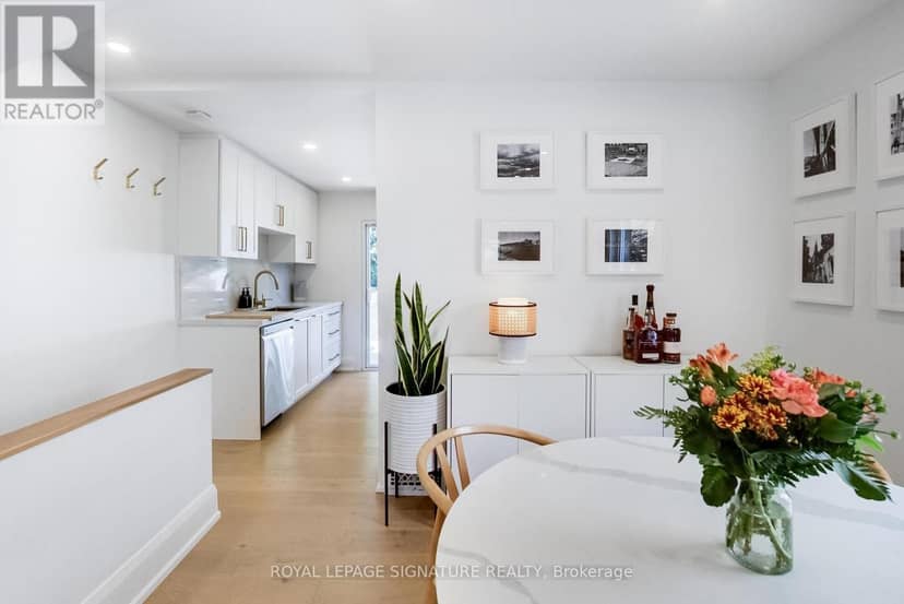 148 Mortimer Avenue — photo 10 of 40