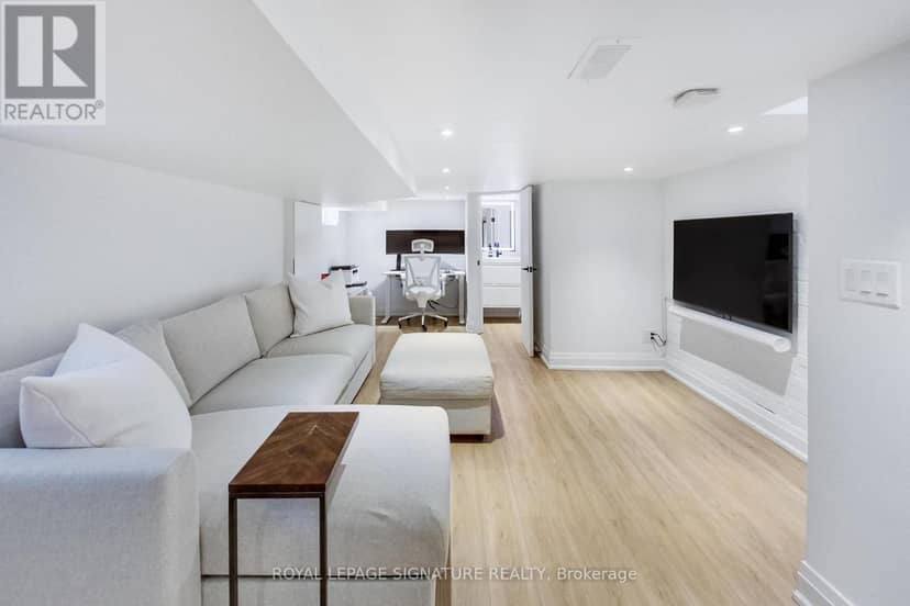 148 Mortimer Avenue — photo 28 of 40
