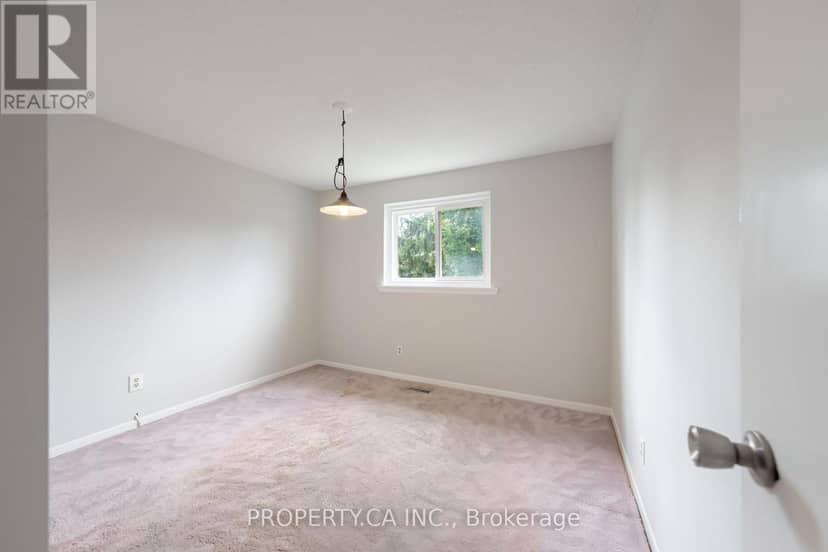 12 Deeprose Lane — photo 30 of 40
