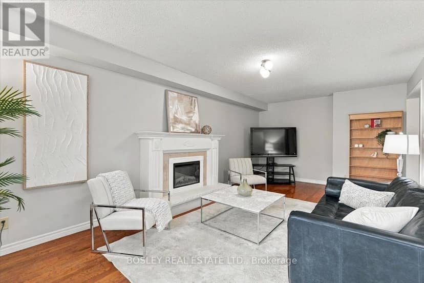 2259 Cottonwood Circle — photo 11 of 40