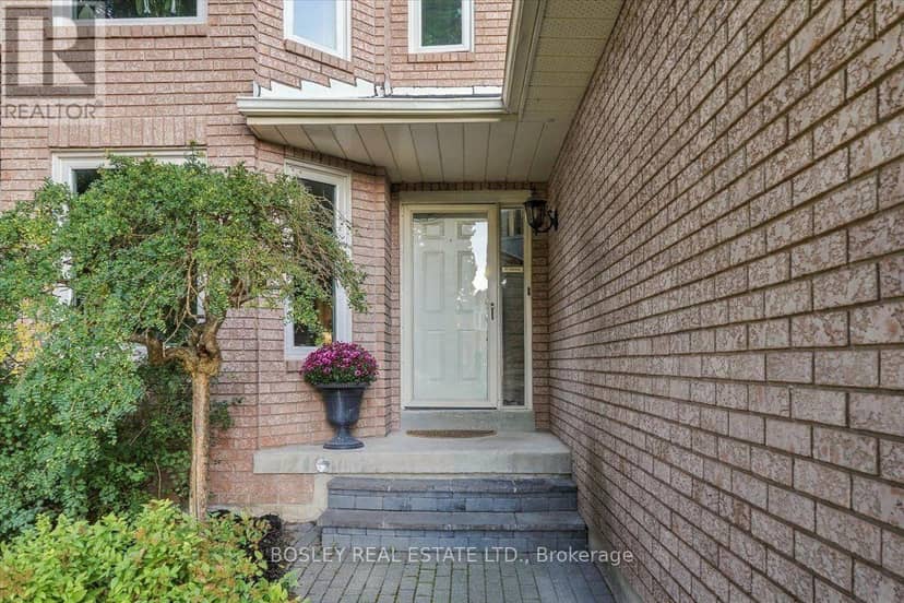 2259 Cottonwood Circle, Pickering, photo 2