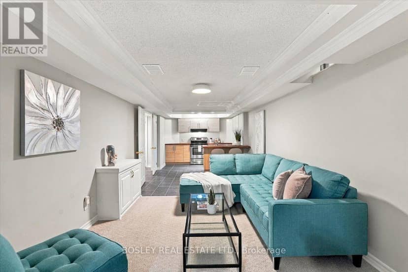 2259 Cottonwood Circle — photo 33 of 40
