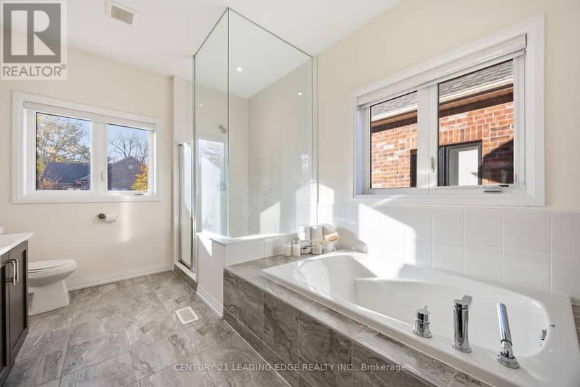 41 Holtby Court — photo 33 of 40