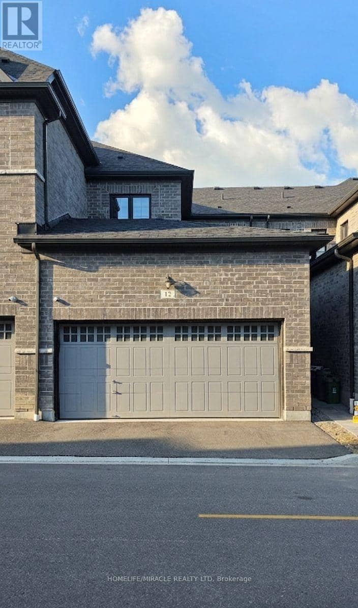 12 Thelma Drive — photo 17 of 20